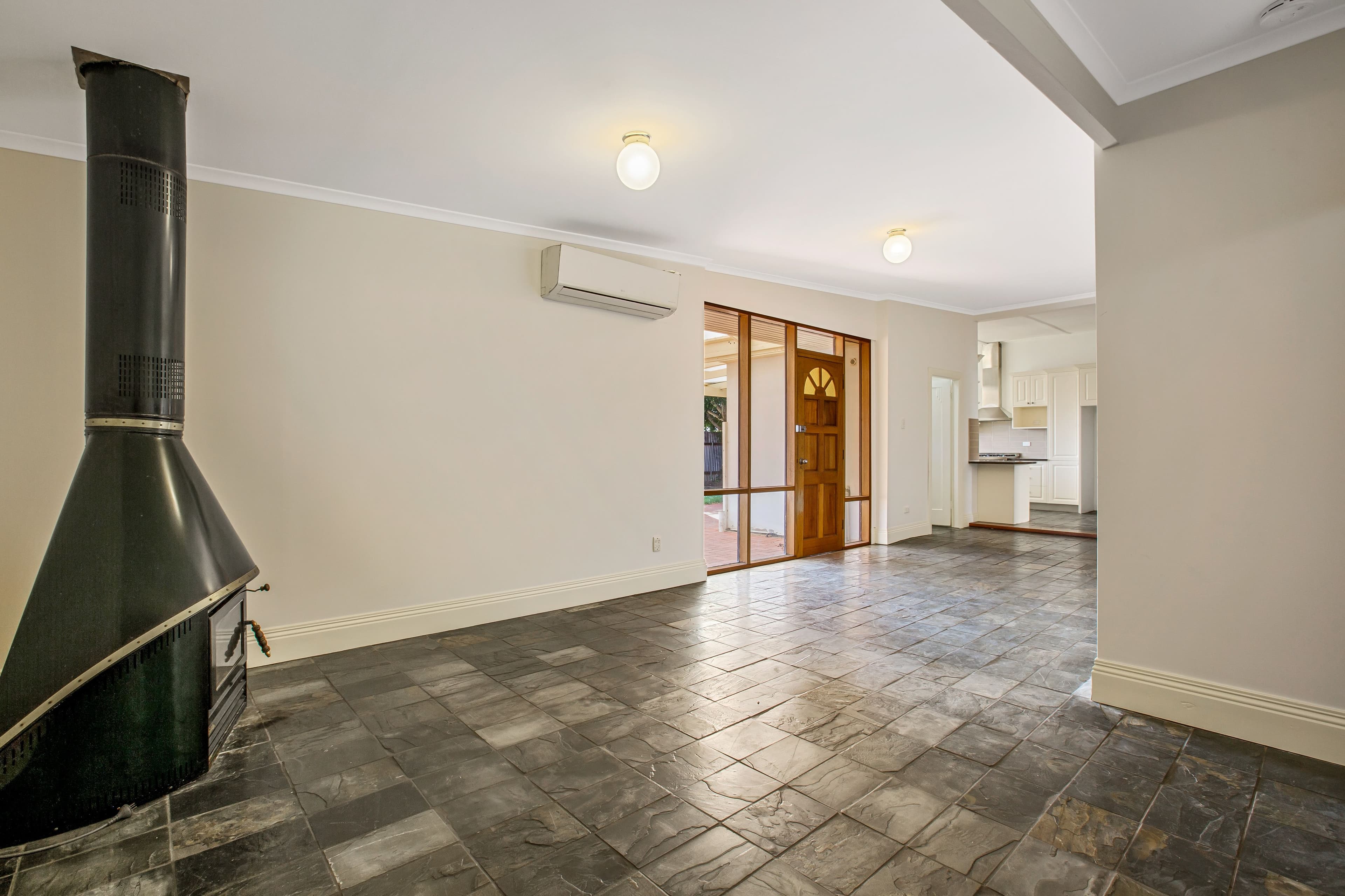 10 Westall Avenue, Flinders Park SA 5025, Flinders Park - Thumbnail 2