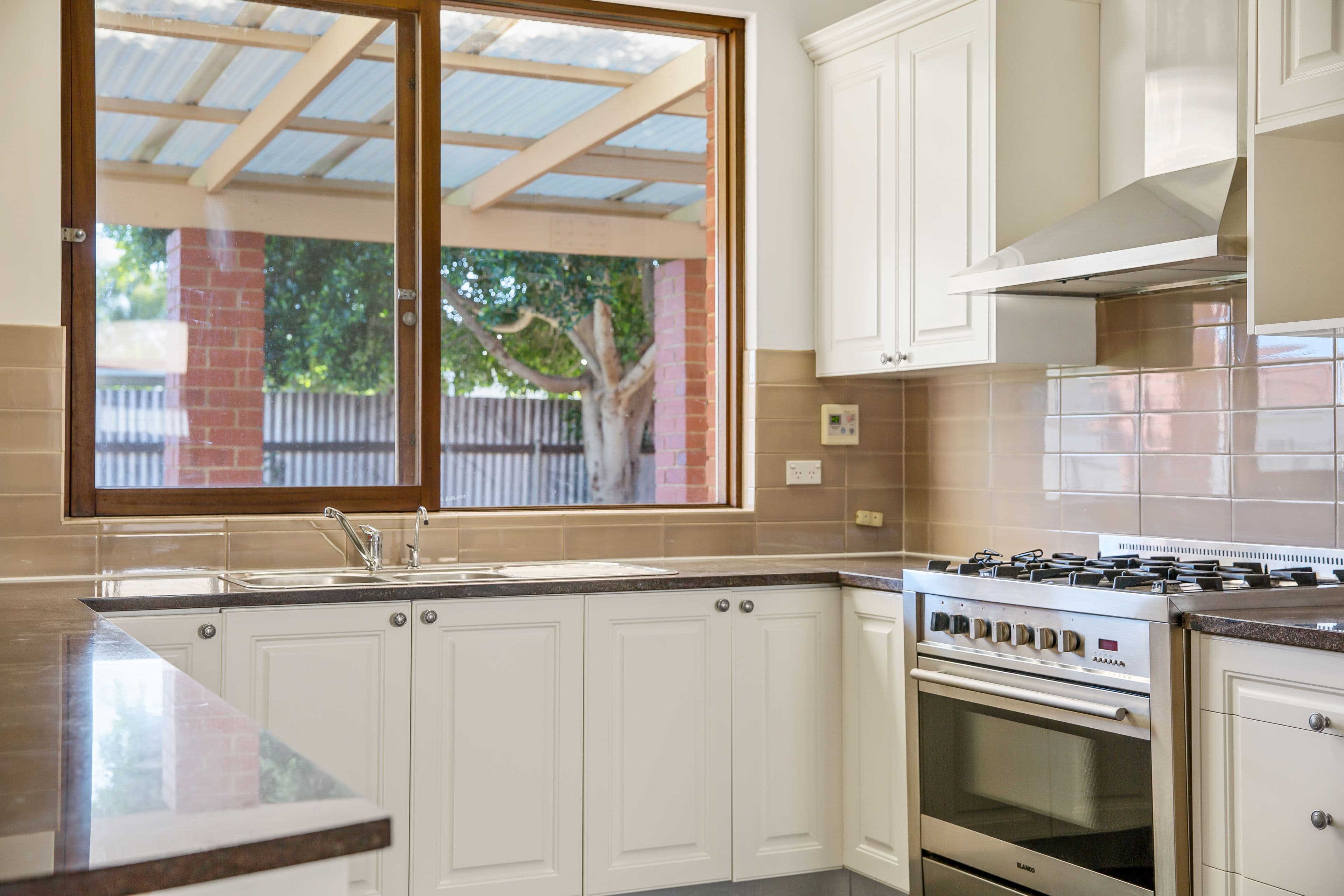 10 Westall Avenue, Flinders Park SA 5025, Flinders Park - Thumbnail 4