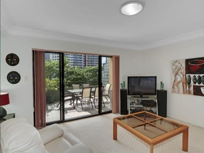 39 Cairns Street, Kangaroo Point QLD 4169, Kangaroo Point - Thumbnail 5