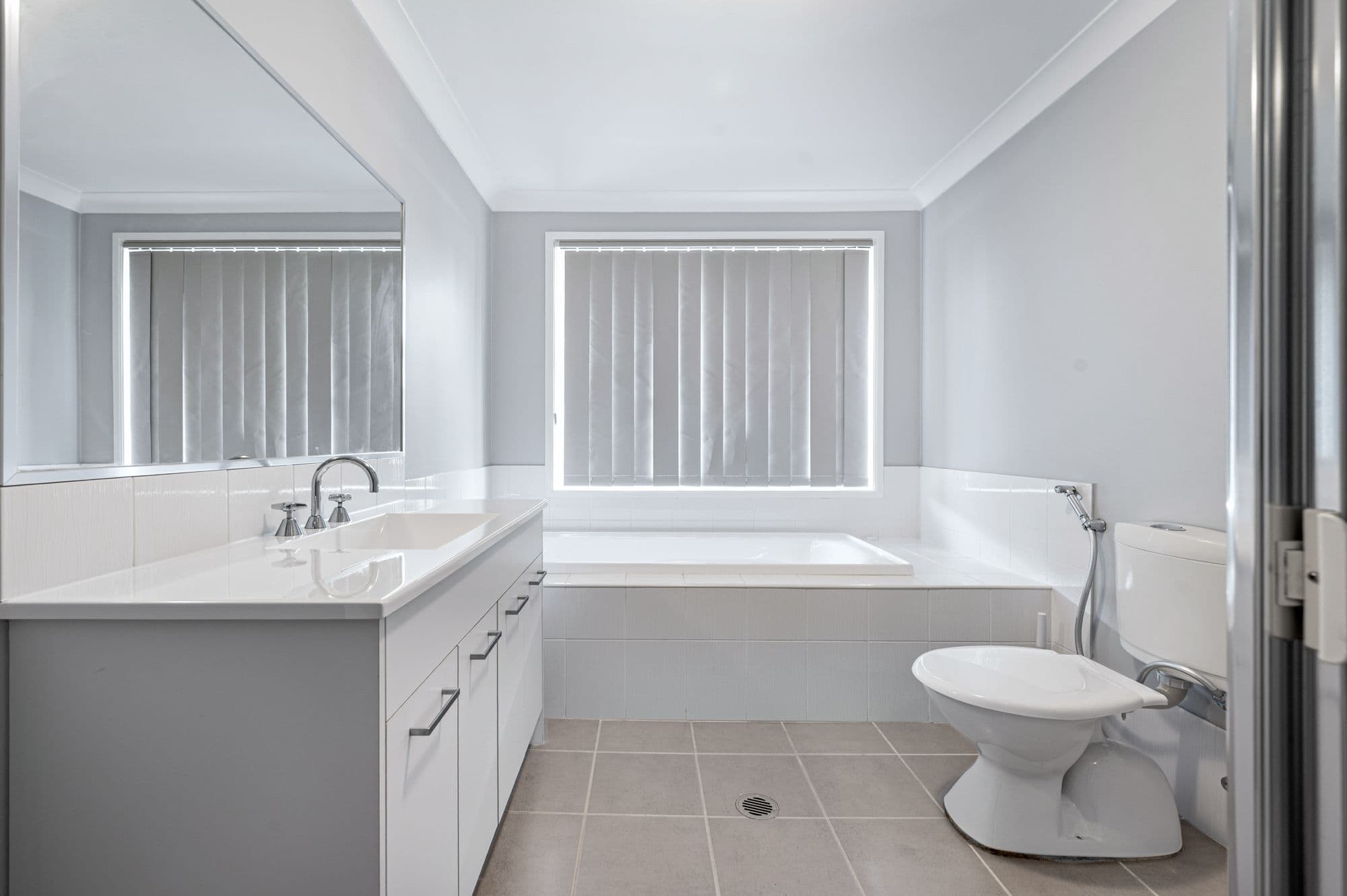 15 Snowy Avenue, Minto NSW 2566, Minto - Thumbnail 8