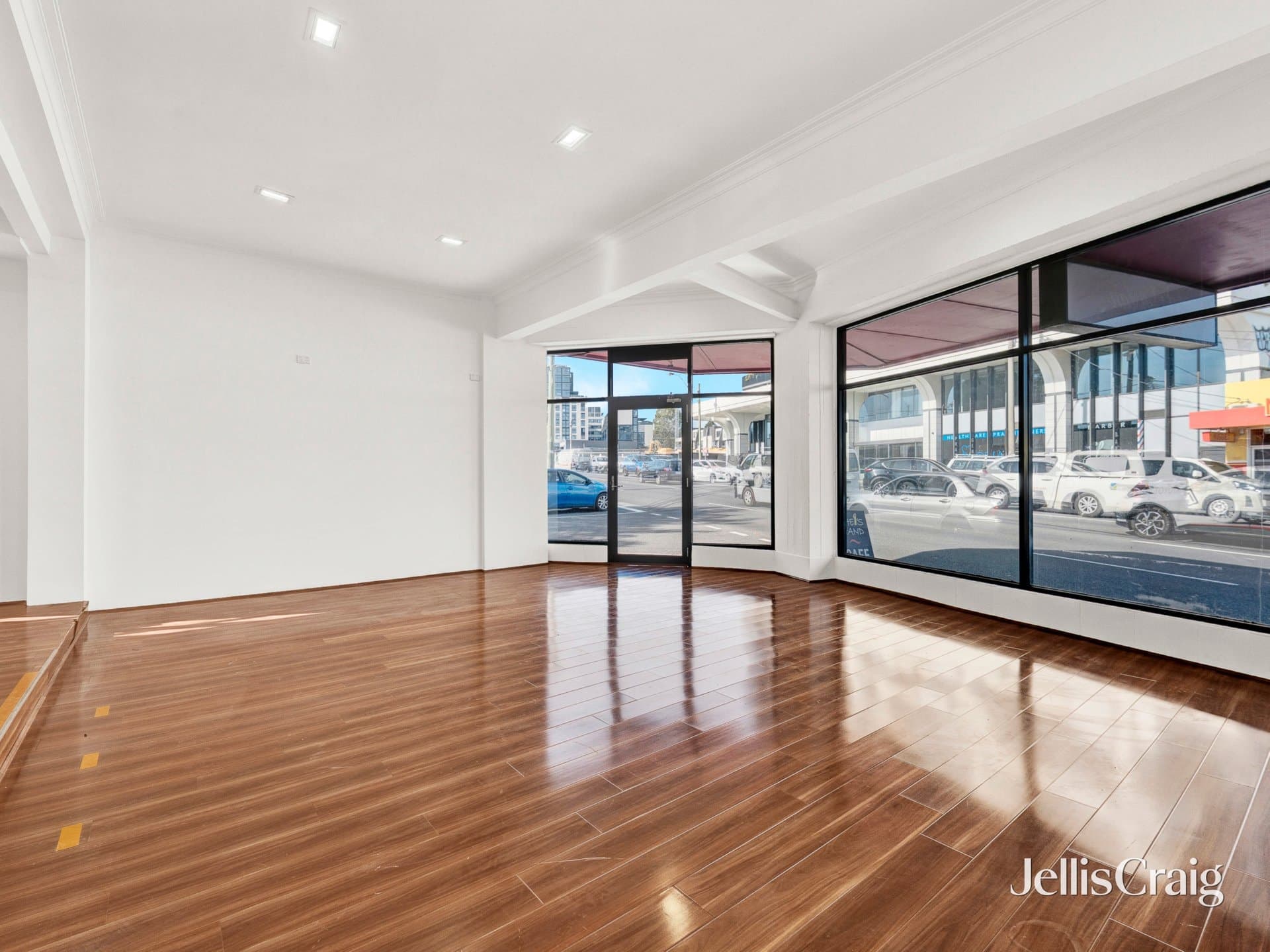 138 Bell Street, Heidelberg Heights
    
    
      
        114 m2, Heidelberg Heights - Thumbnail 5