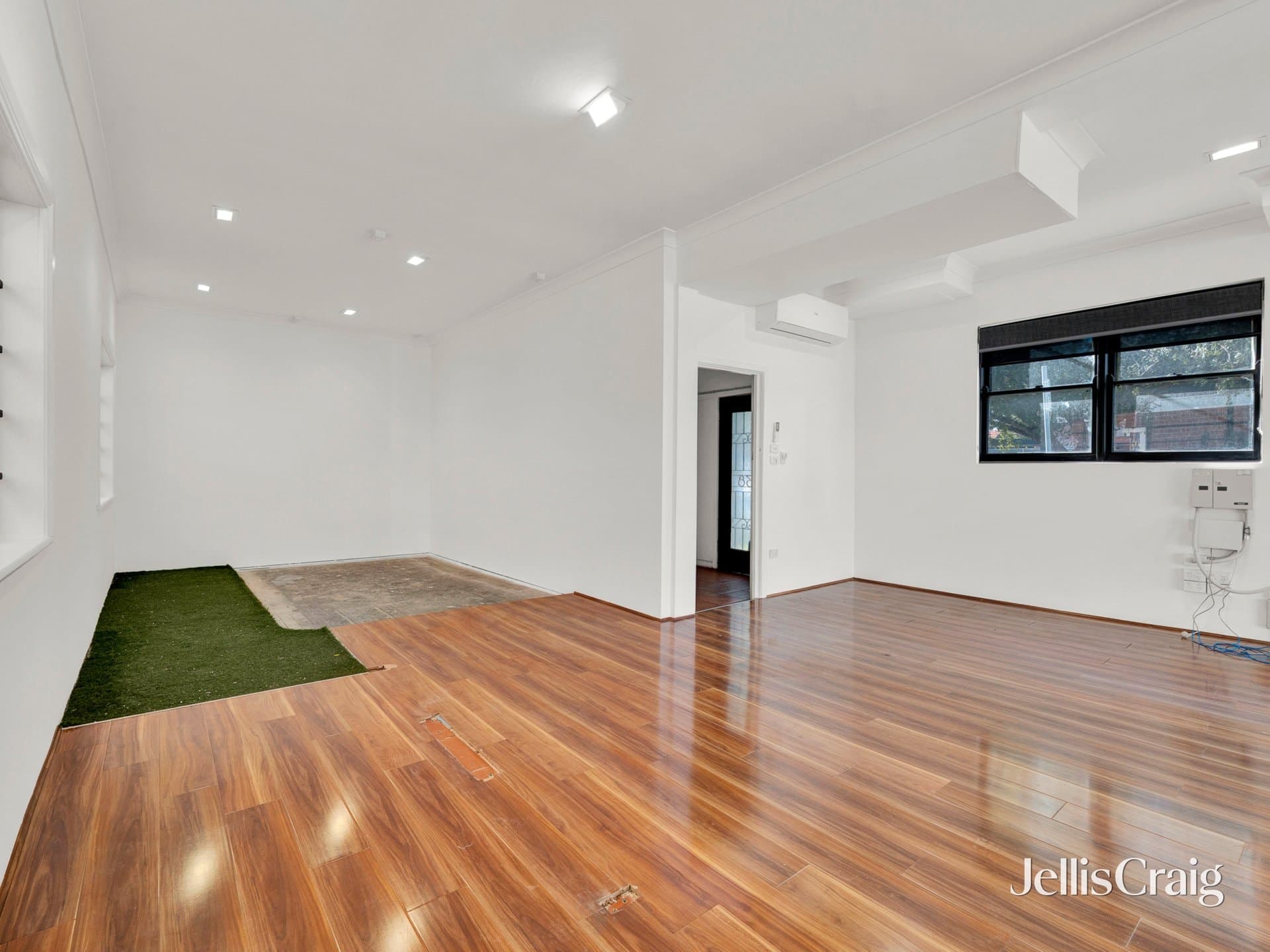 138 Bell Street, Heidelberg Heights
    
    
      
        114 m2, Heidelberg Heights - Thumbnail 6
