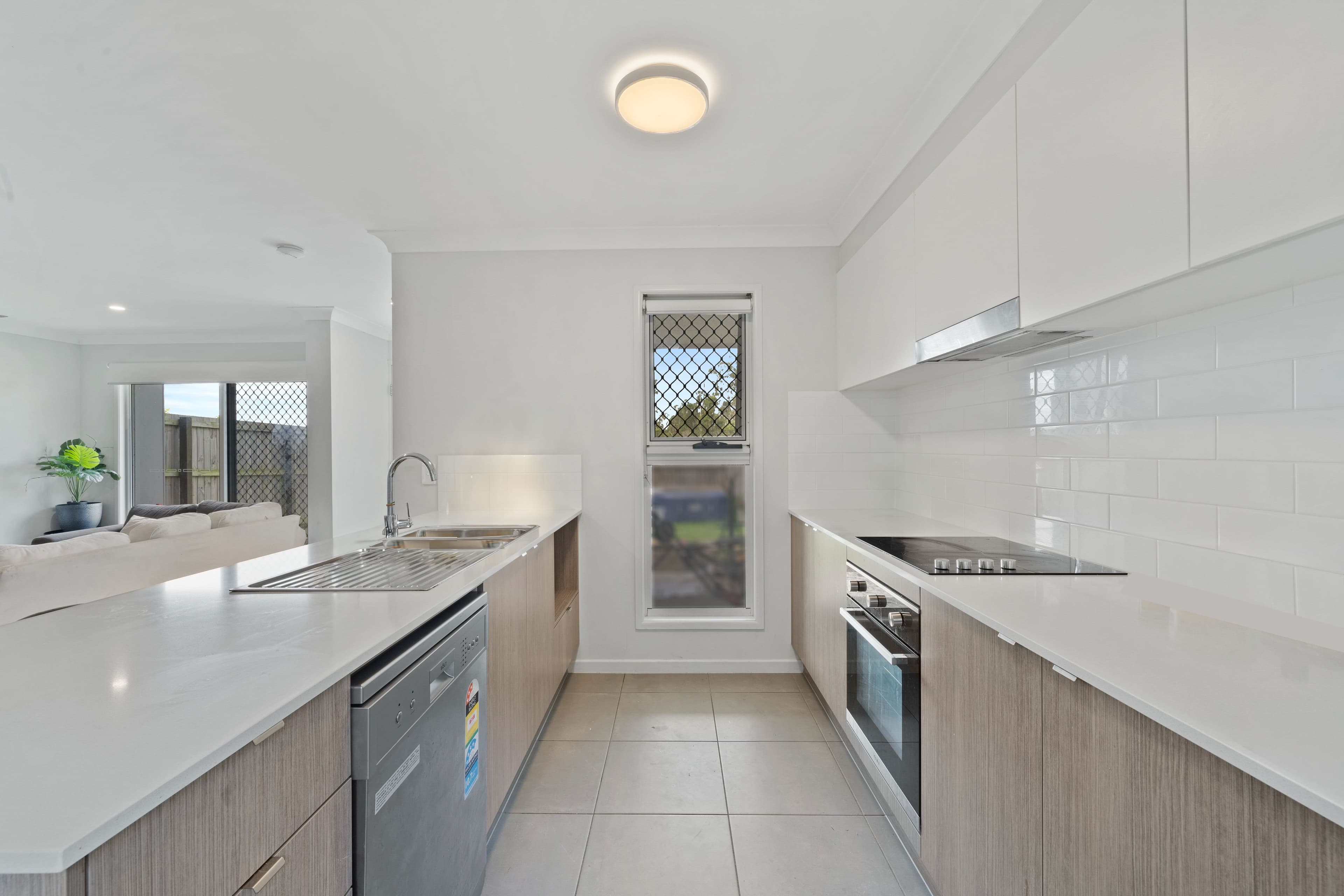 7 Meeds Lane, FLAGSTONE QLD 4280, Flagstone - Thumbnail 2