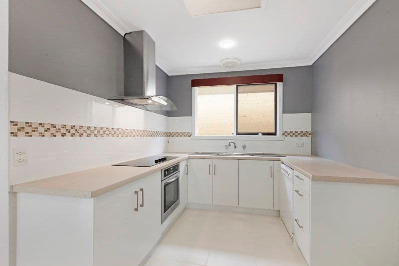 1 Chivers Court, DINGLEY VILLAGE VIC 3172, Dingley Village - Thumbnail 5