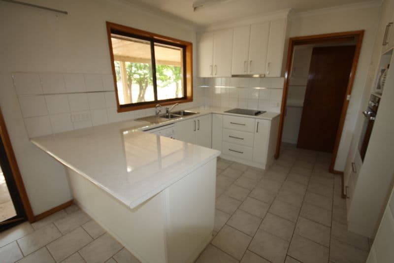 1-3 Phillip Street, Rochester VIC 3561, Rochester - Thumbnail 3