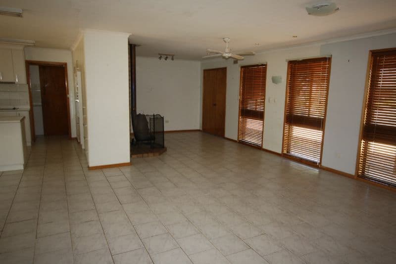 1-3 Phillip Street, Rochester VIC 3561, Rochester - Thumbnail 8