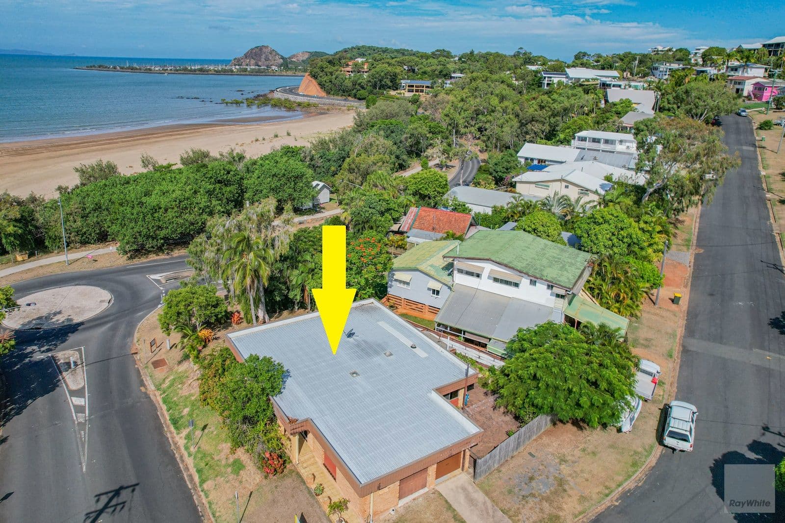 2 Evelyn Street, Lammermoor QLD 4703, Lammermoor - Thumbnail 3