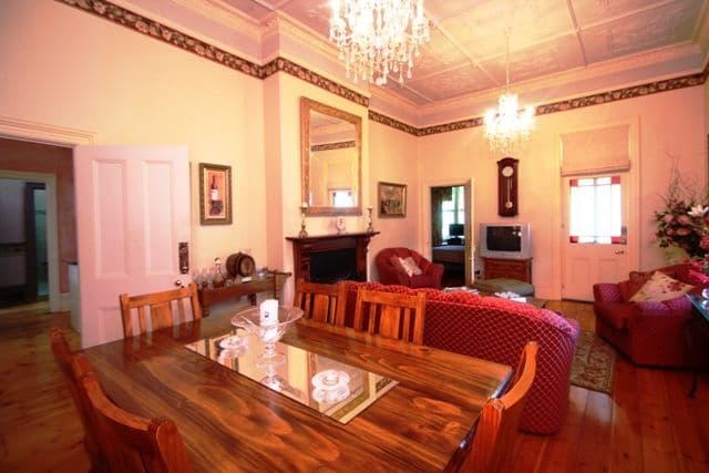 4 New Road, CLARE SA 5453, Clare - Thumbnail 3