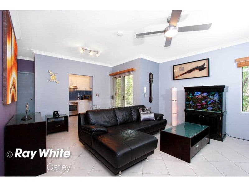 4 Oatley Parade, OATLEY NSW 2223, Oatley - Thumbnail 2