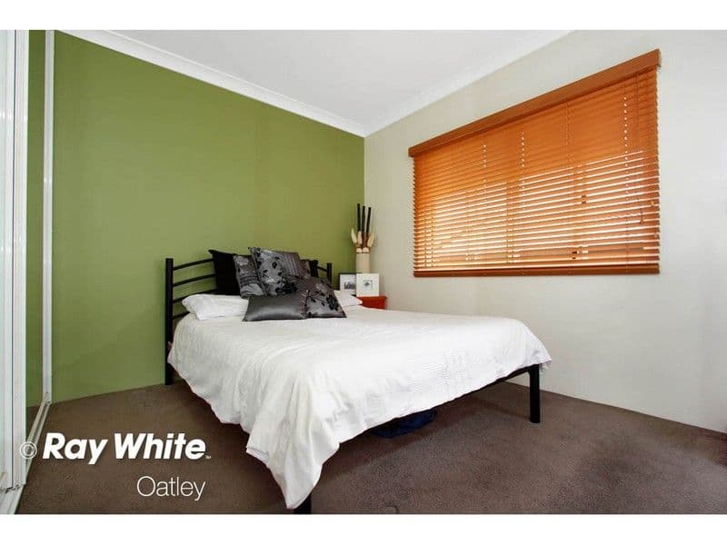 4 Oatley Parade, OATLEY NSW 2223, Oatley - Thumbnail 4