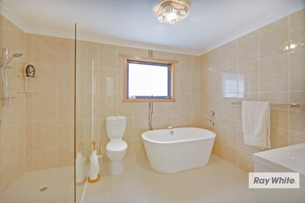 59 Inglis Street, Wynyard TAS 7325, Wynyard - Thumbnail 4