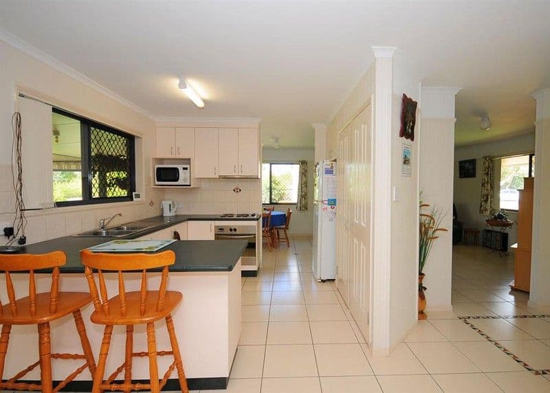 27 Johnston Boulevard, URRAWEEN QLD 4655, Urraween - Thumbnail 2