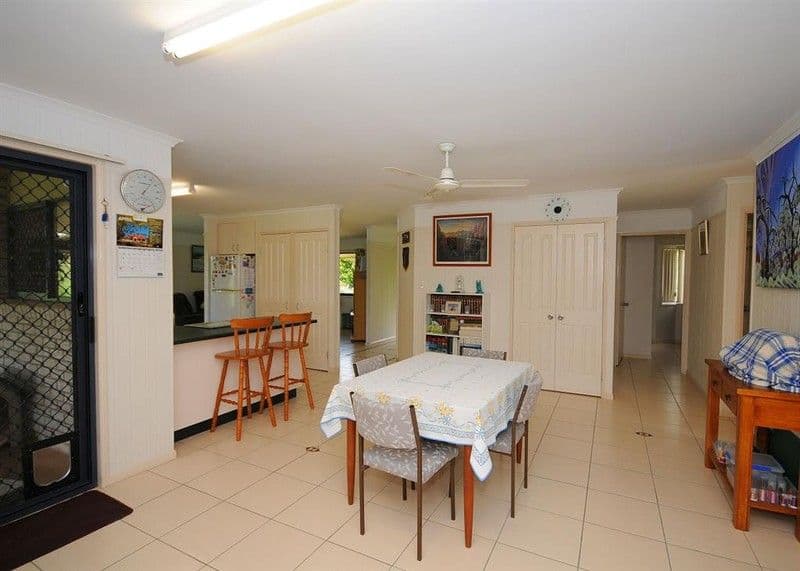 27 Johnston Boulevard, URRAWEEN QLD 4655, Urraween - Thumbnail 3