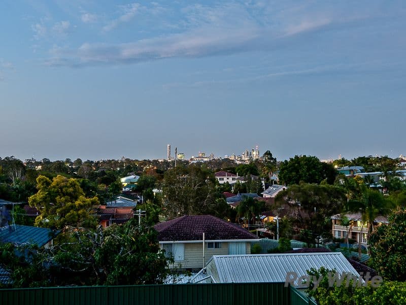 189 Kadumba Street, YERONGA QLD 4104, Yeronga - Thumbnail 2