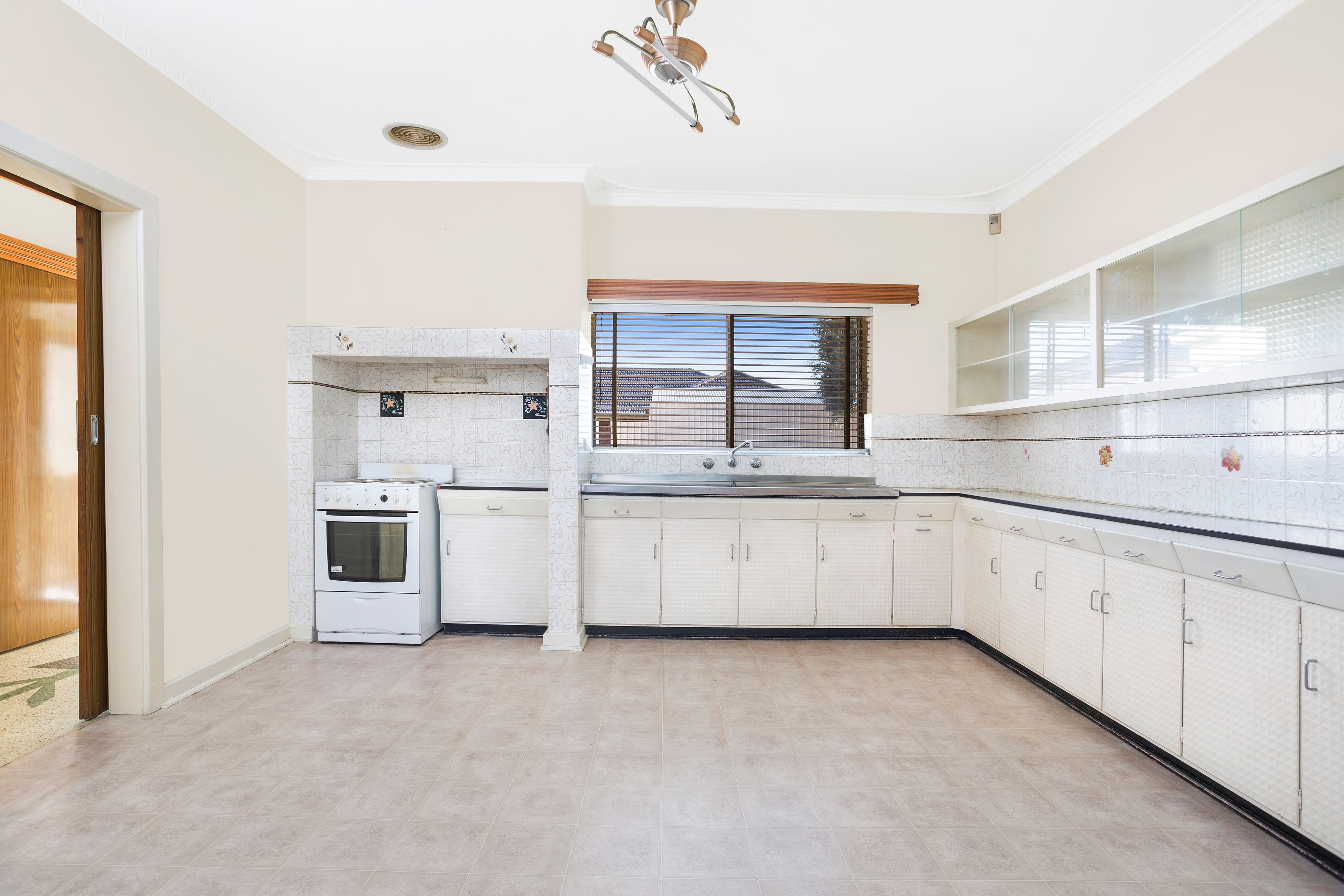 11 Nash Street, Grange SA 5022, Grange - Thumbnail 4