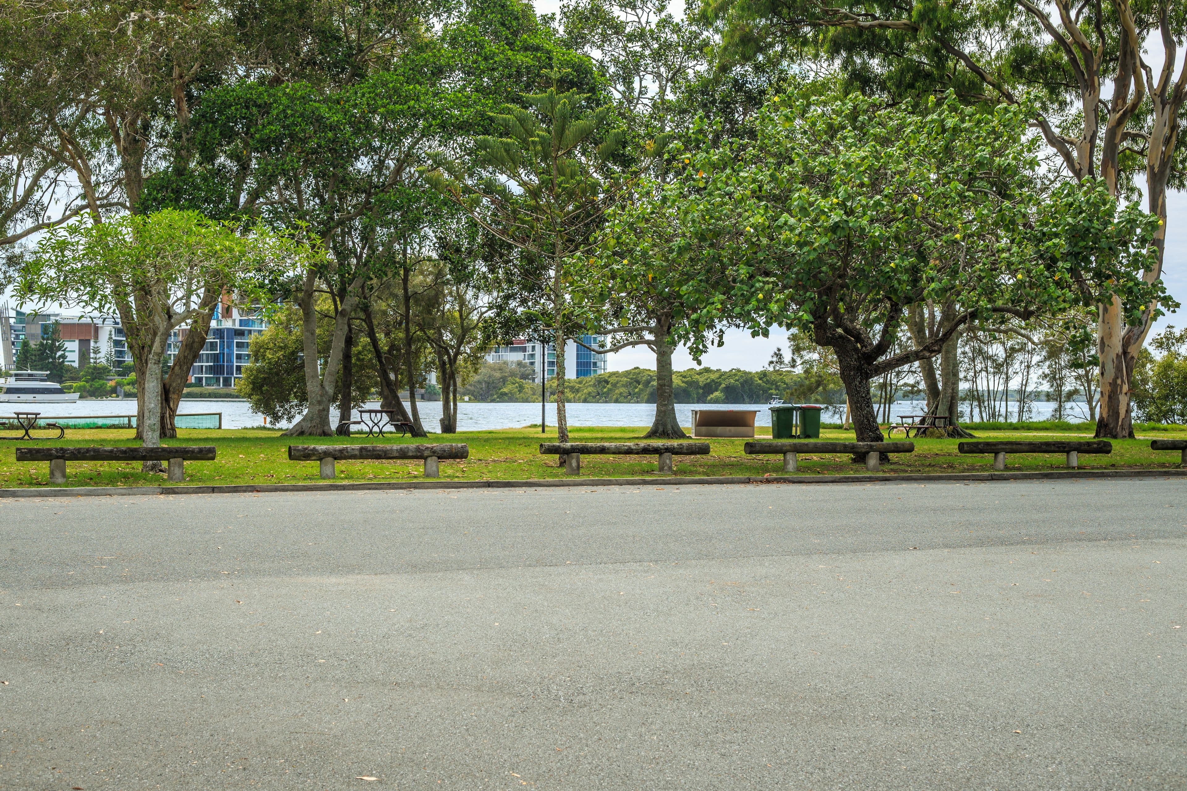 22 The Esplanade, Paradise Point QLD 4216, Paradise Point - Thumbnail 5