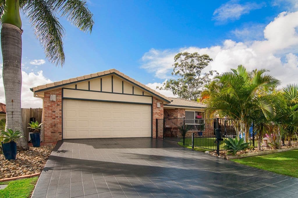 16 Carnegie Close, Parkinson QLD 4115, Parkinson - Thumbnail 2