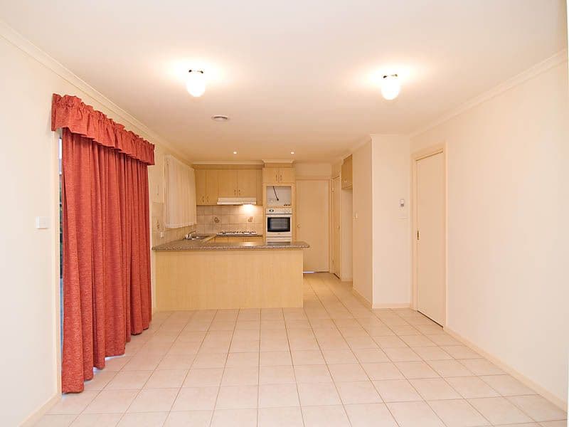 44 Franklin Avenue, ROXBURGH PARK VIC 3064, Roxburgh Park - Thumbnail 3