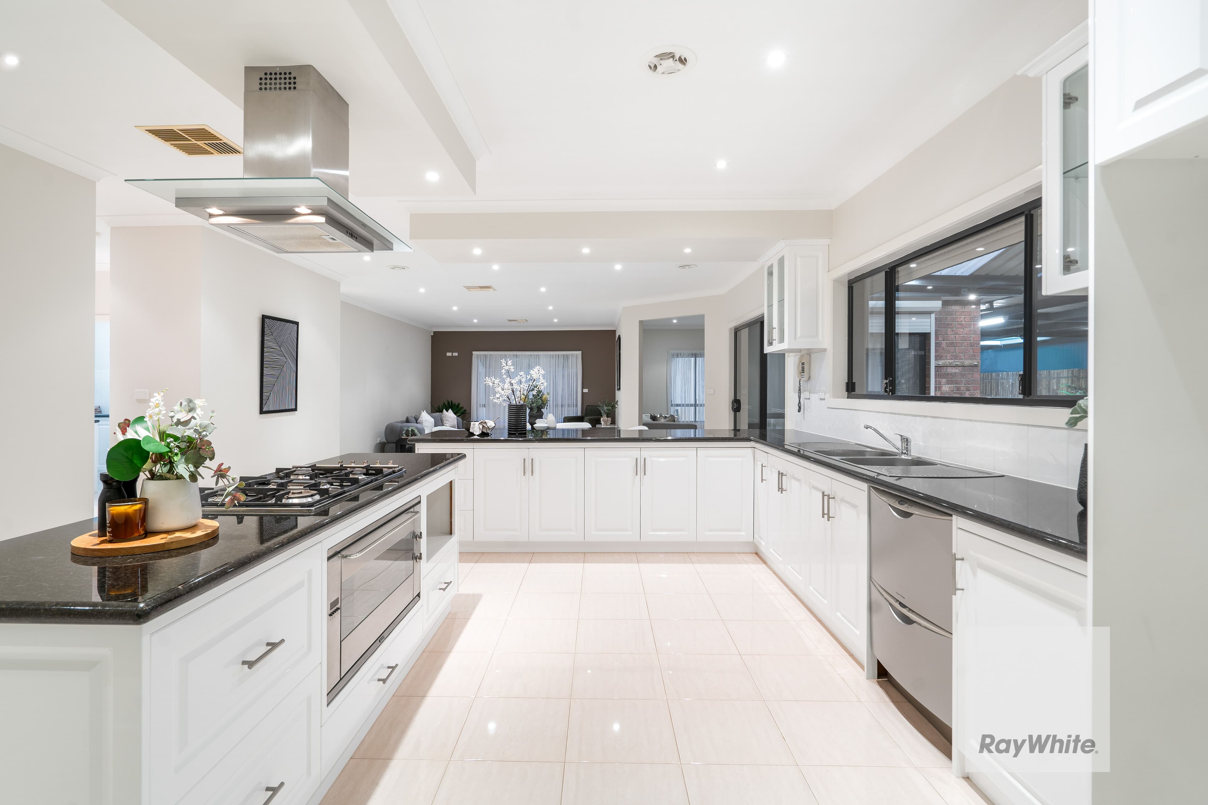 36 Tantallon Crescent, DERRIMUT VIC 3026, Derrimut - Thumbnail 4