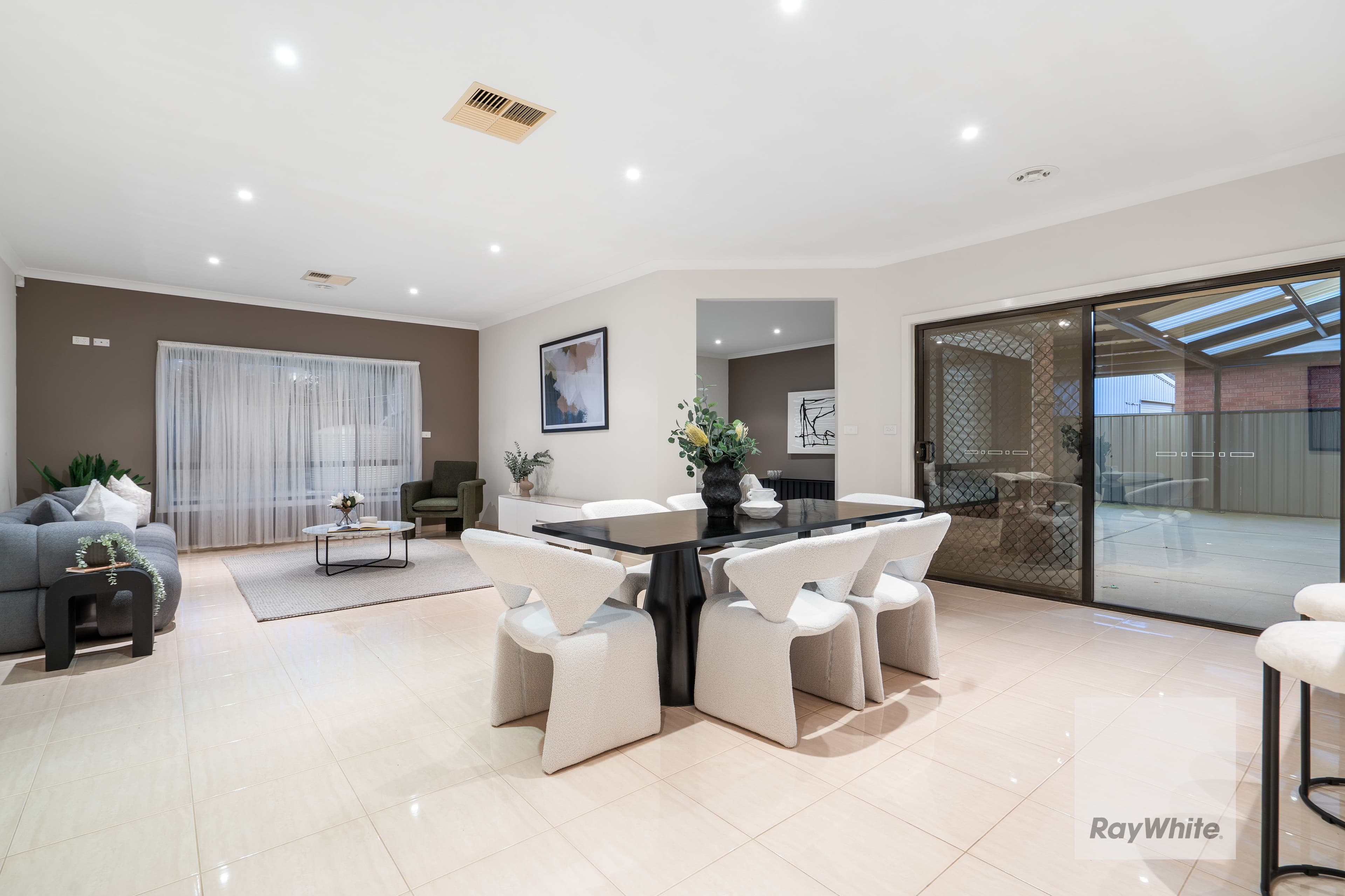 36 Tantallon Crescent, DERRIMUT VIC 3026, Derrimut - Thumbnail 5