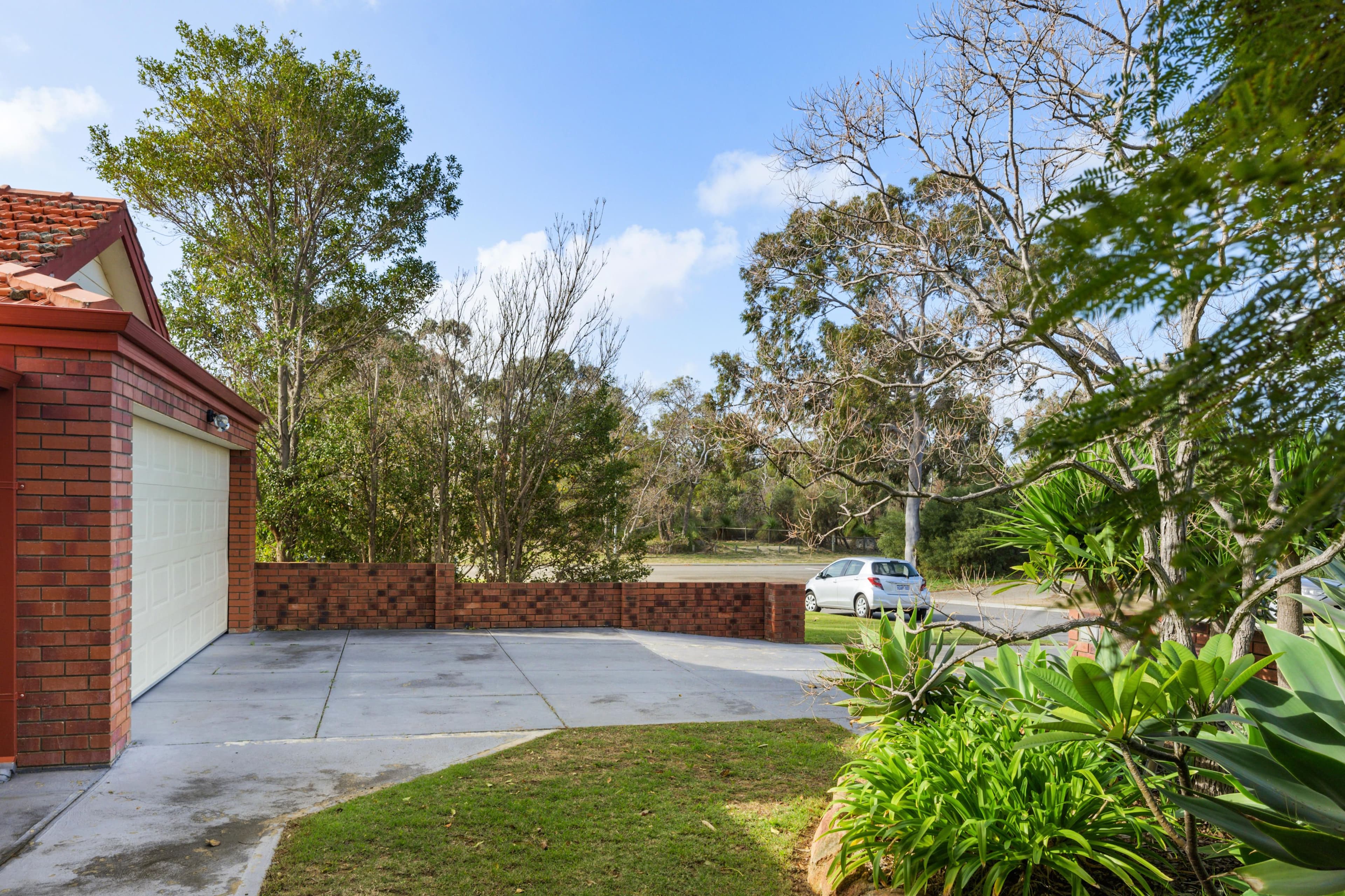 4 Peckham Crescent, Kingsley WA 6026, Kingsley - Image 1