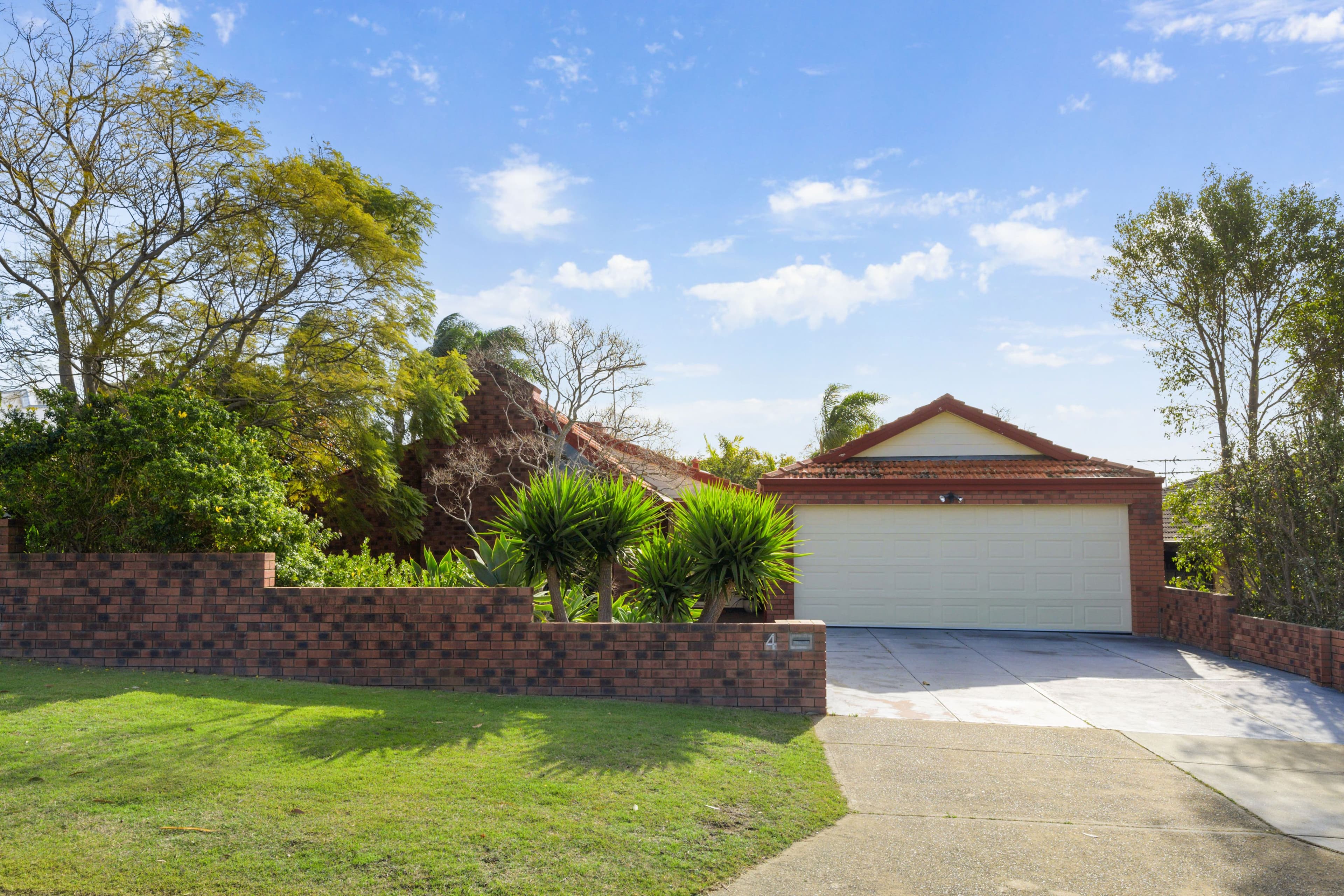 4 Peckham Crescent, Kingsley WA 6026, Kingsley - Thumbnail 3