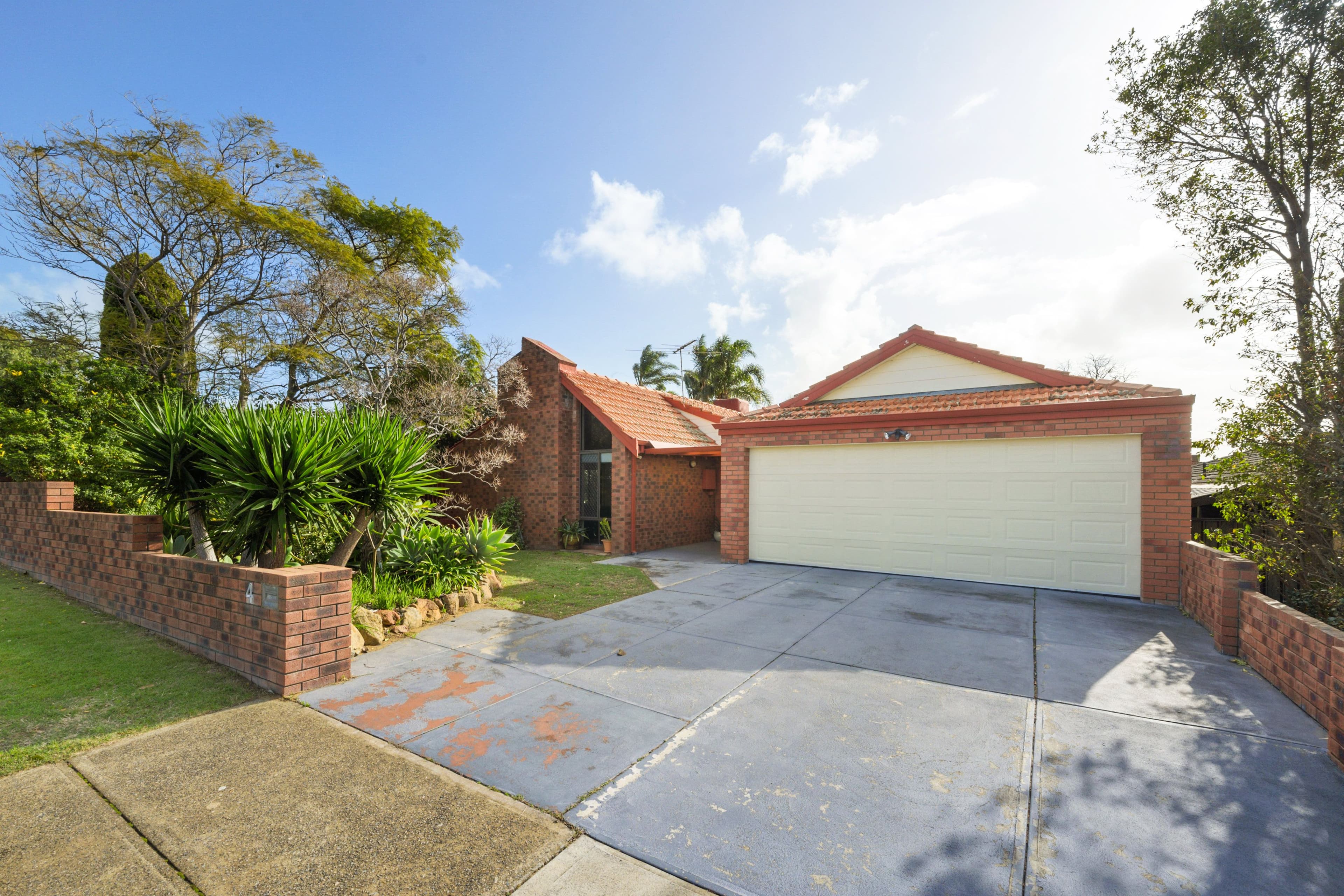 4 Peckham Crescent, Kingsley WA 6026, Kingsley - Thumbnail 4