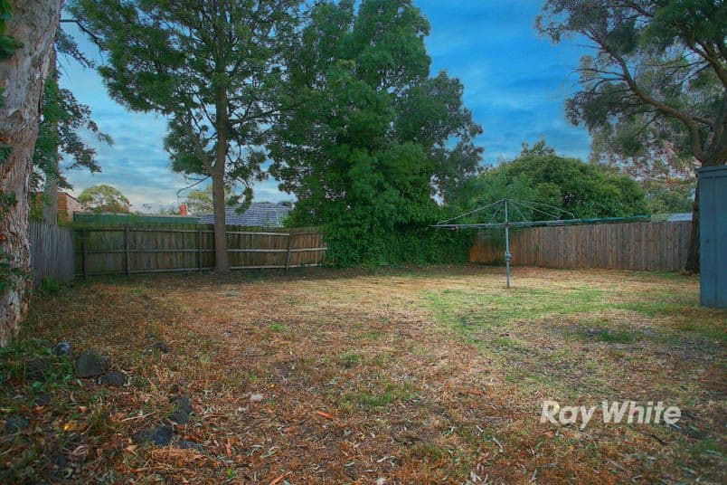 31 Aisbett Avenue, WANTIRNA SOUTH VIC 3152, Wantirna South - Thumbnail 8