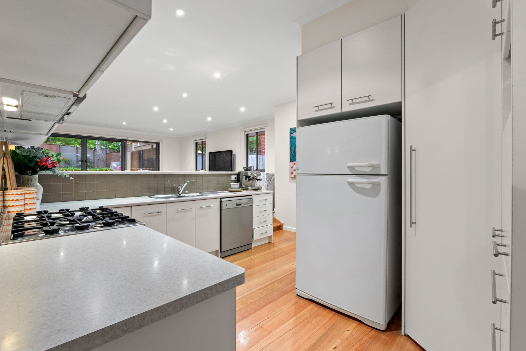 1 Begonia Street, Box Hill South VIC 3128, Box Hill South - Thumbnail 5