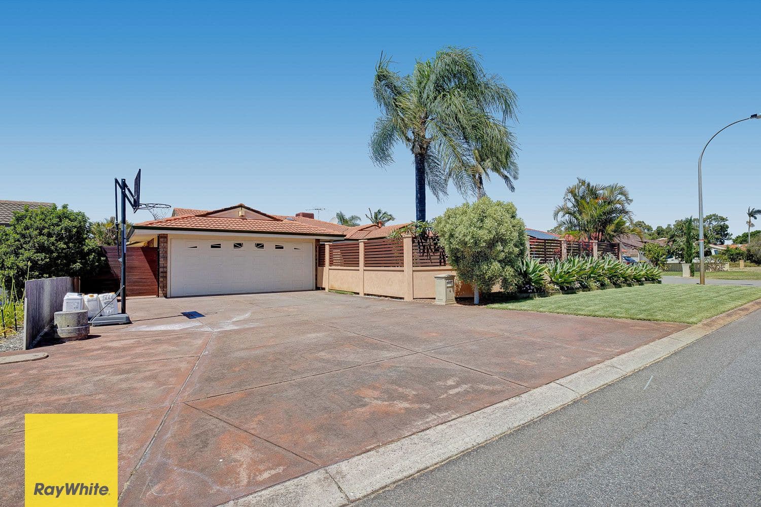 6 Horslay Way, Noranda WA 6062, Noranda - Thumbnail 2