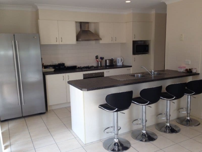 13 Bailer Street, Coomera QLD 4209, Coomera - Thumbnail 2