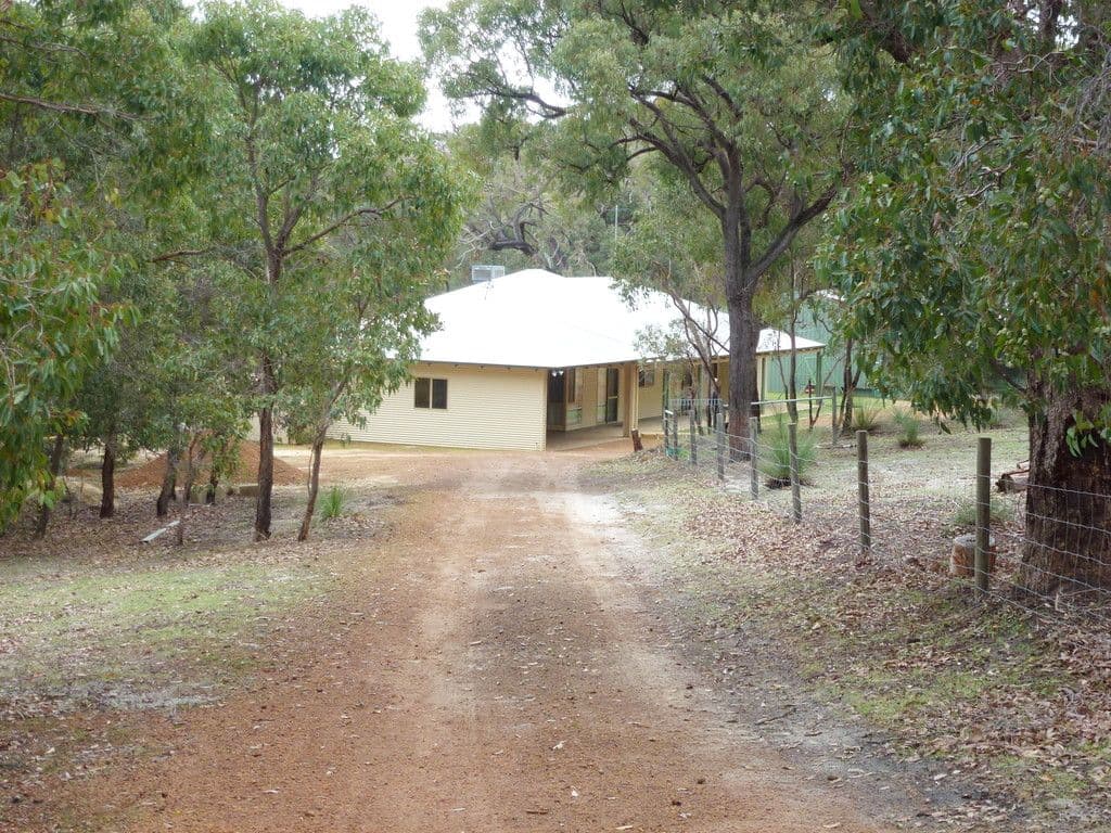 16 Bonita Road, Bullsbrook WA 6084, Bullsbrook - Image 1