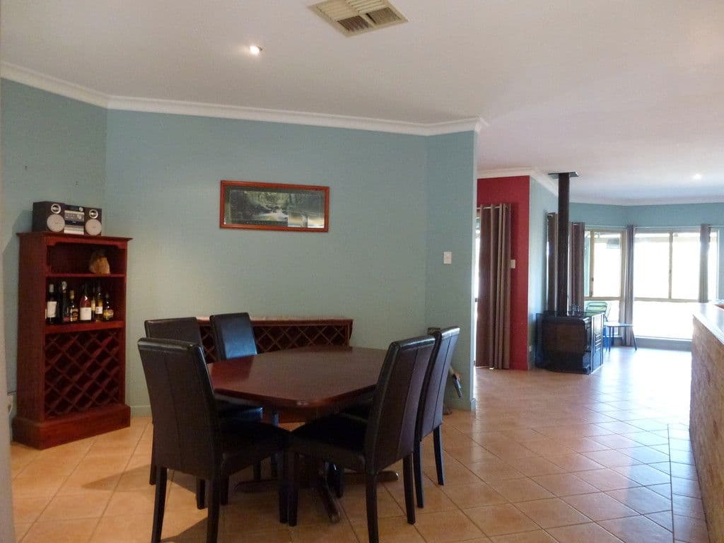 16 Bonita Road, Bullsbrook WA 6084, Bullsbrook - Thumbnail 4