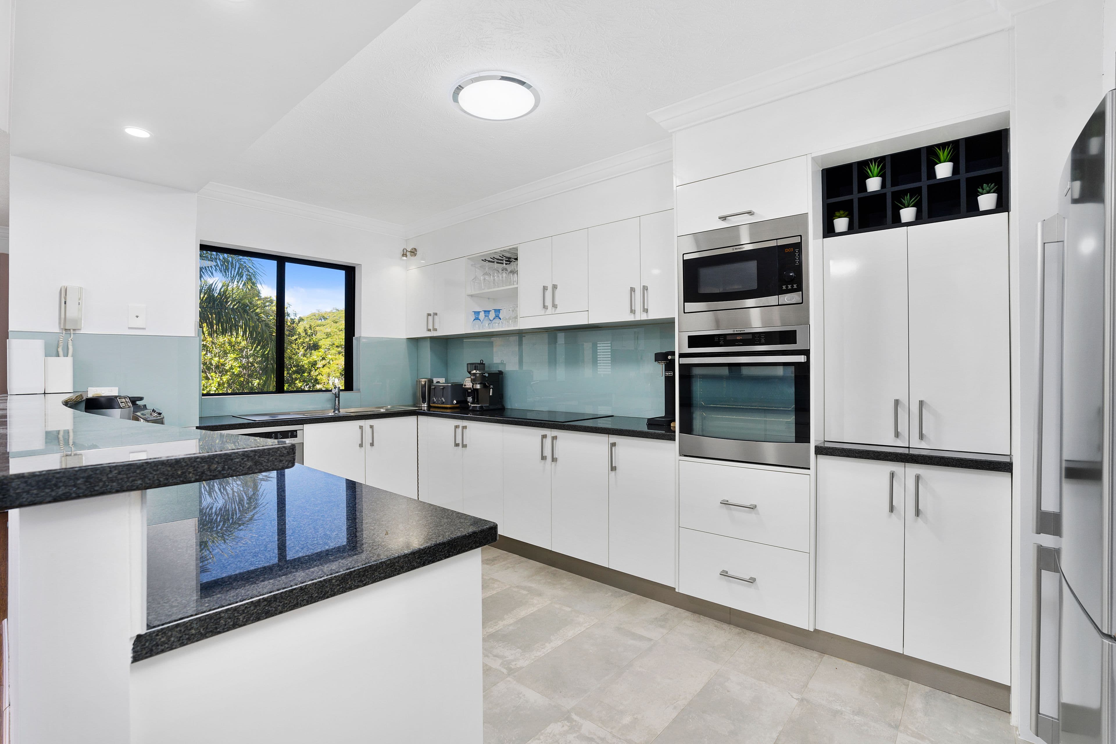 35 Wattle Street, Kirwan, QLD 4817, Kirwan - Thumbnail 3