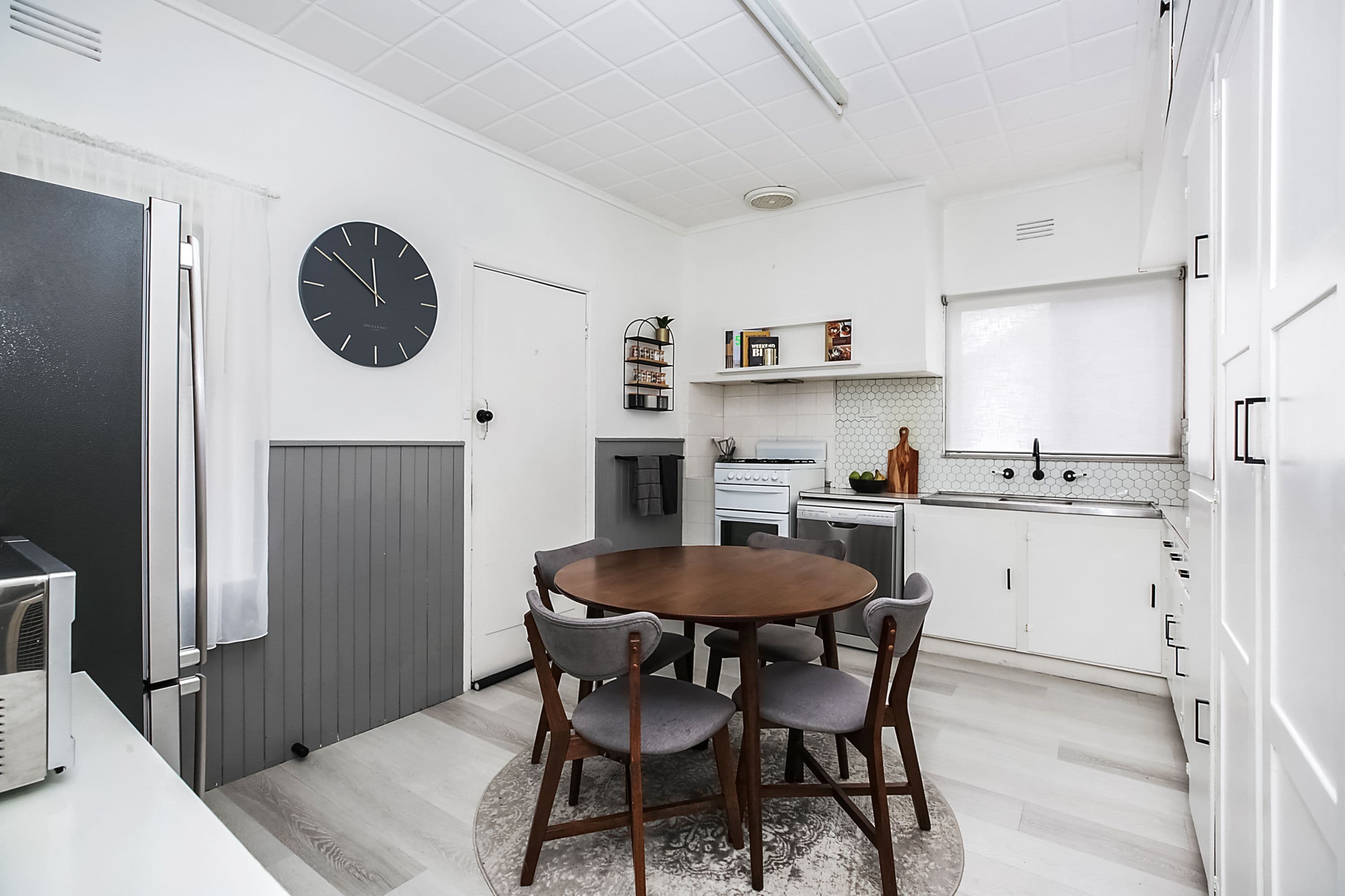 18 Russell Street, Camperdown VIC 3260, Camperdown - Thumbnail 5