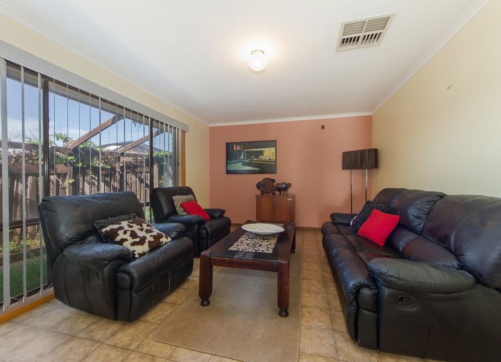 8 Cavell Close, St Albans VIC 3021, St Albans - Thumbnail 5