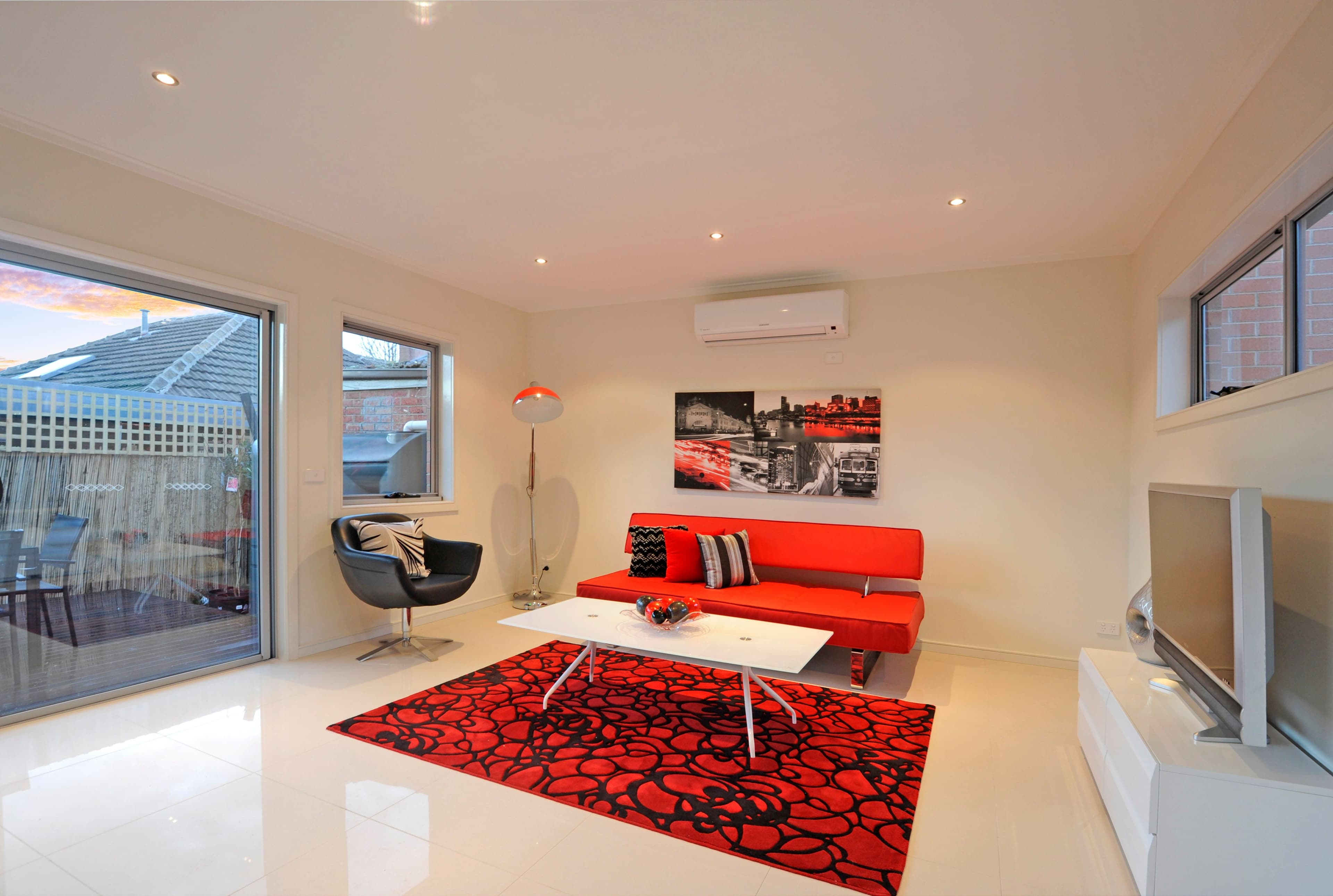 3/15 David Street, Altona - Thumbnail 2