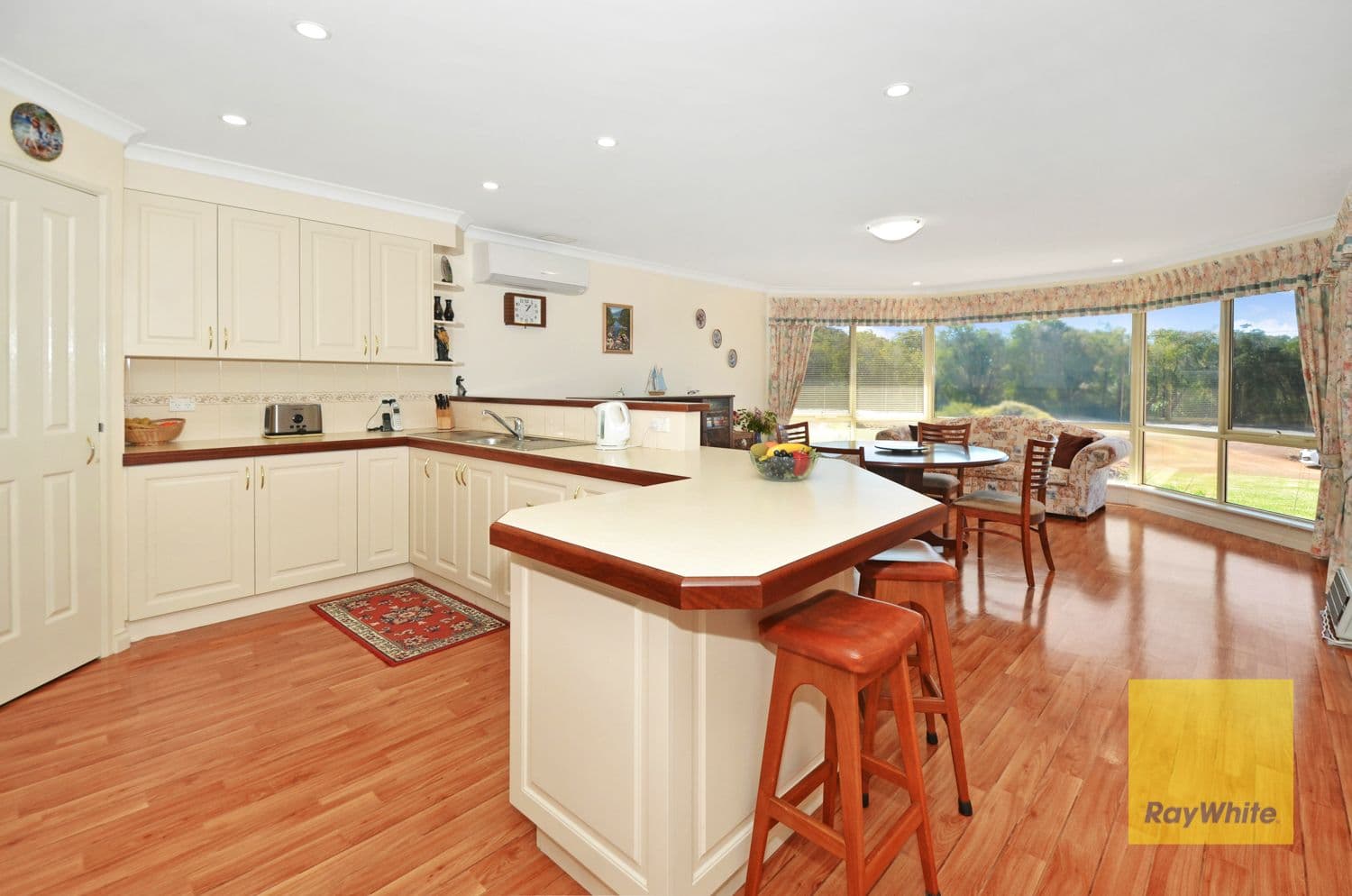158 Bay View Drive, Little Grove WA 6330, Little Grove - Thumbnail 4