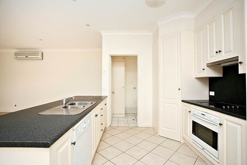 6/22 Warrabel Road, FERNTREE GULLY, Ferntree Gully - Thumbnail 2