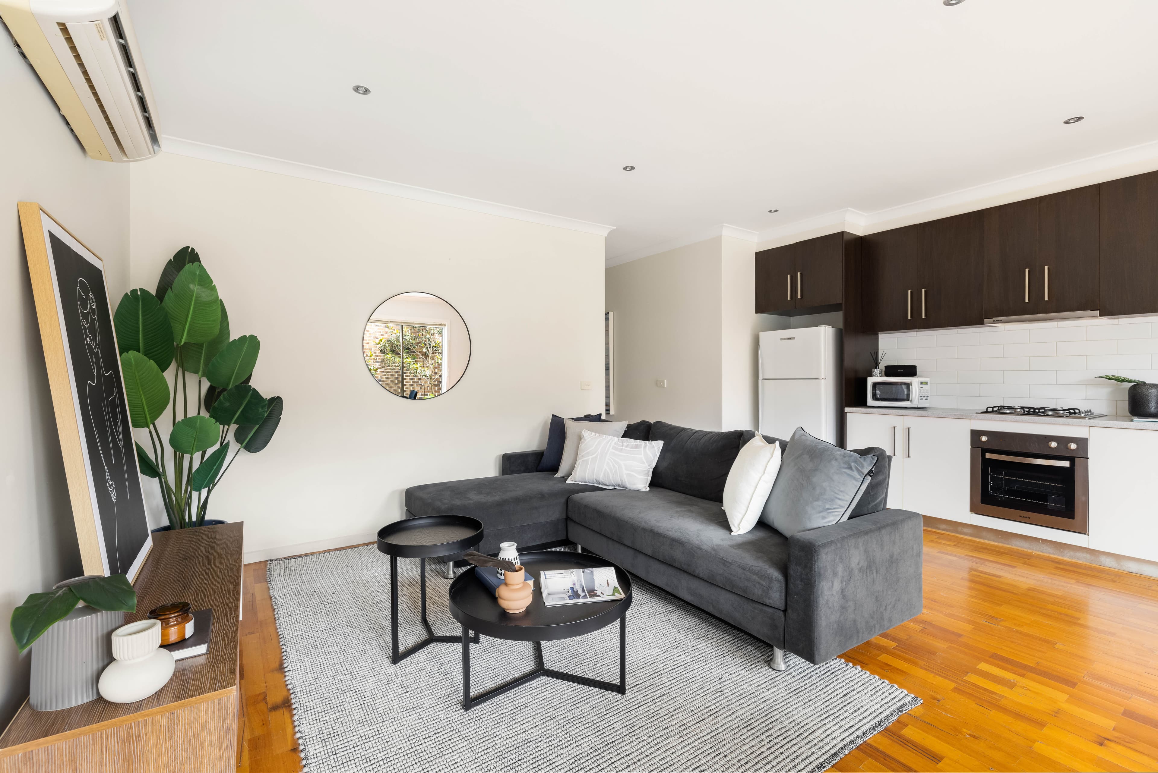 12 Bristol Road, Pascoe Vale VIC 3044, Pascoe Vale - Thumbnail 2