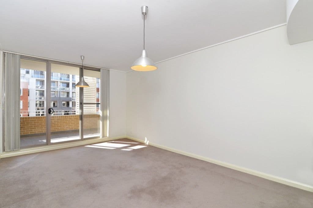 19 Hill Road, WENTWORTH POINT NSW 2127, Wentworth Point - Thumbnail 4