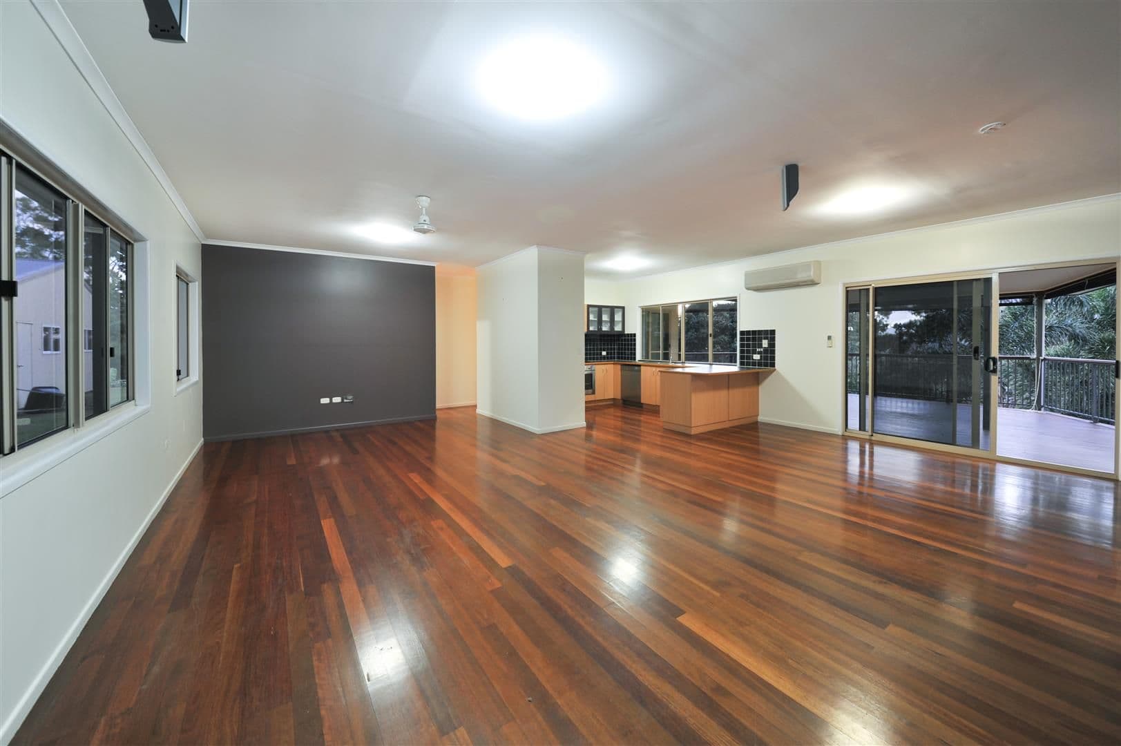 1016 Shute Harbour Road, MOUNT MARLOW QLD 4800, Mount Marlow - Thumbnail 6