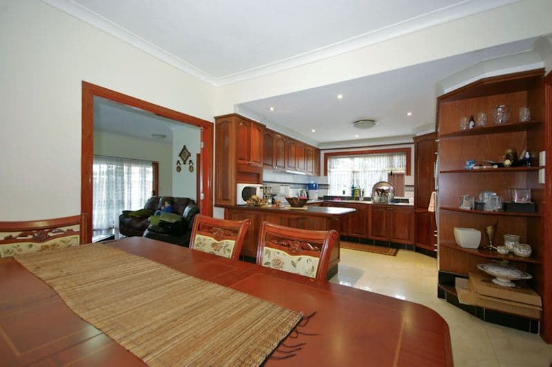 11 Belmore Road, PUNCHBOWL NSW 2196, Punchbowl - Thumbnail 4