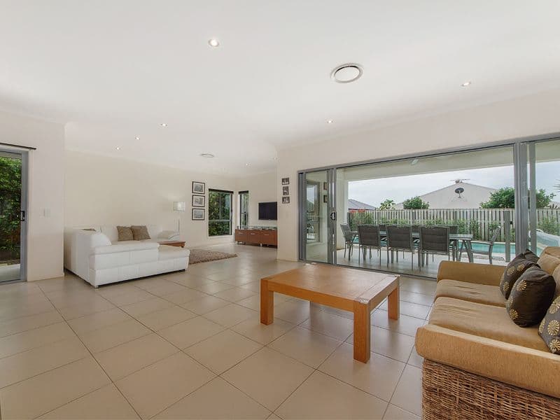 9 Coach Way, UPPER COOMERA QLD 4209, Upper Coomera - Thumbnail 5