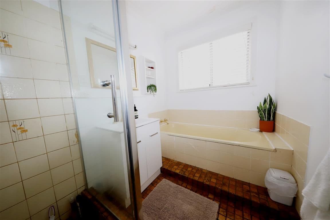 17 Gilmore Street, Adelong - Thumbnail 3