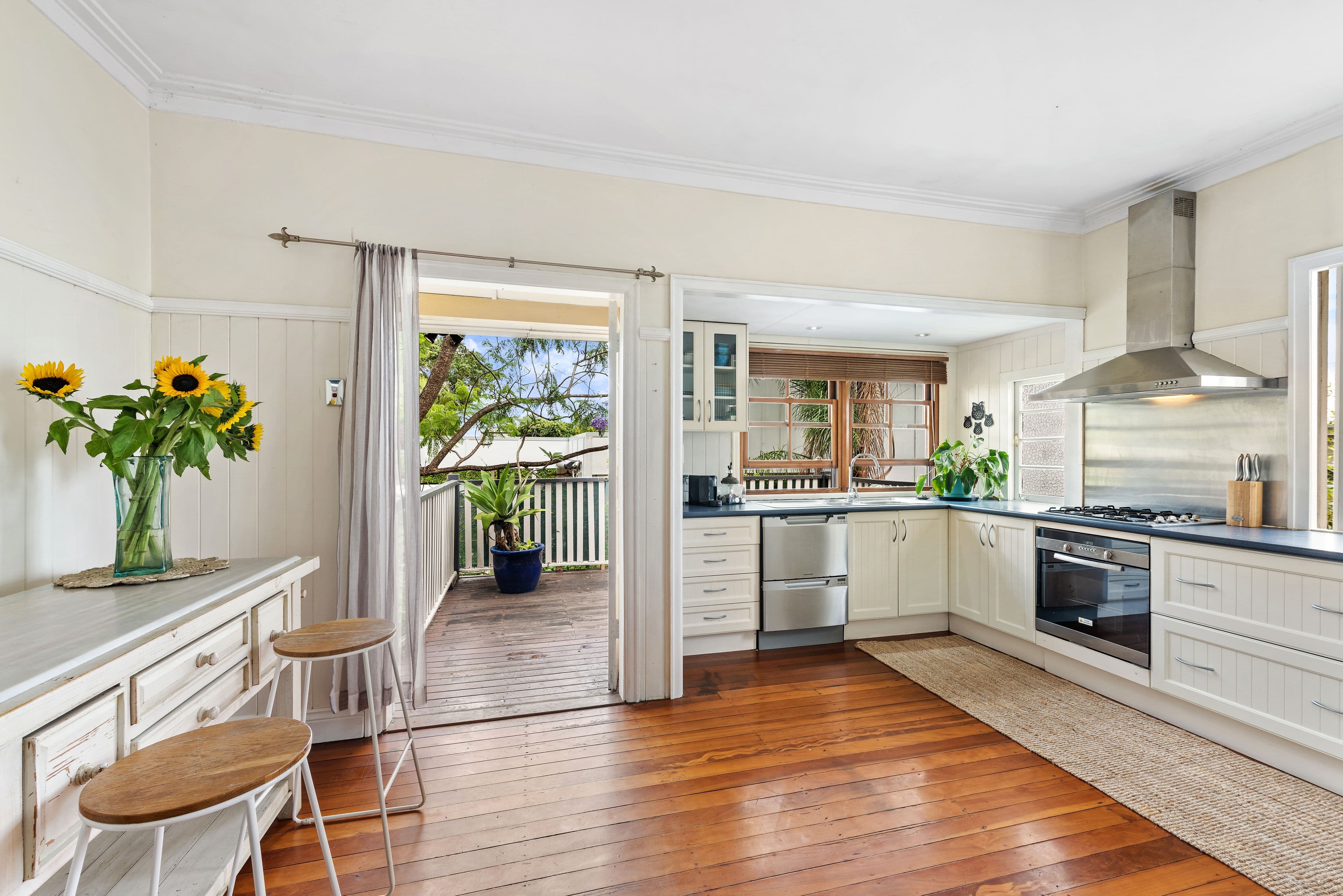 19 Tay Street, Ashgrove QLD 4060, Ashgrove - Thumbnail 3