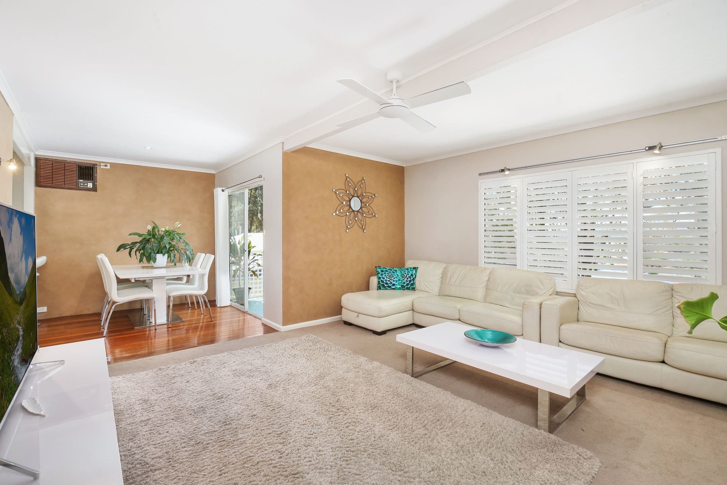 32 Hillcrest Road, Empire Bay - Thumbnail 2