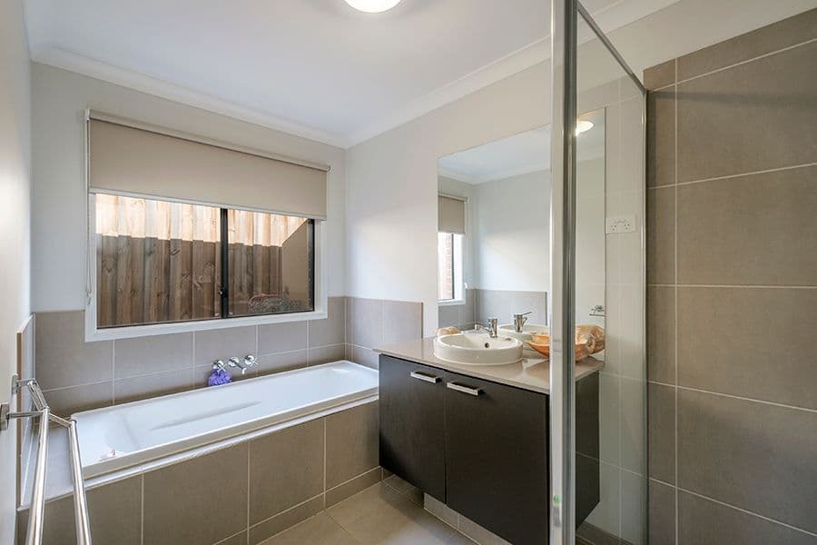 479 Westlake Drive, Riverhills QLD 4074, Riverhills - Thumbnail 7