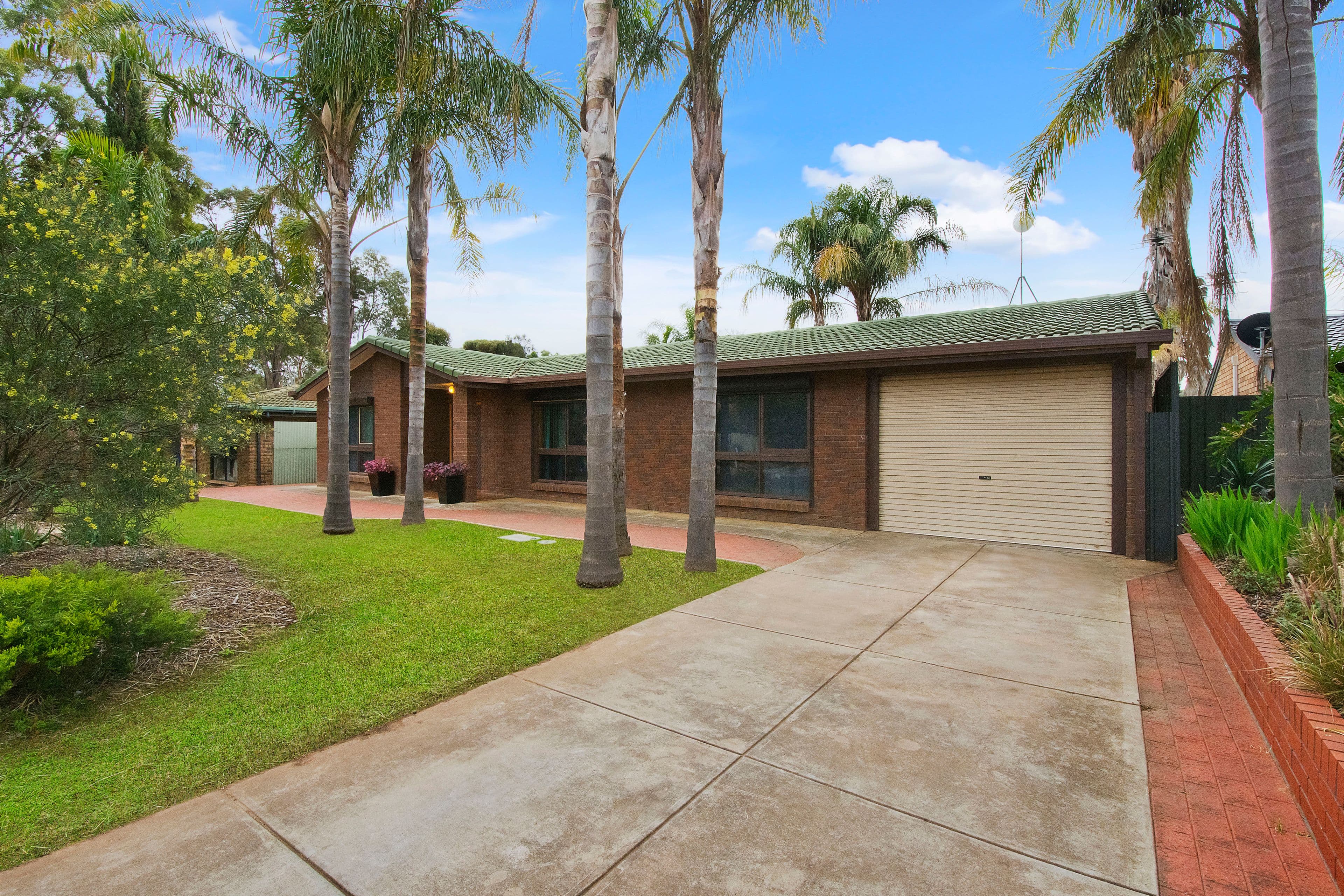 10 Michael Crescent, Hillbank SA 5112, Hillbank - Thumbnail 2