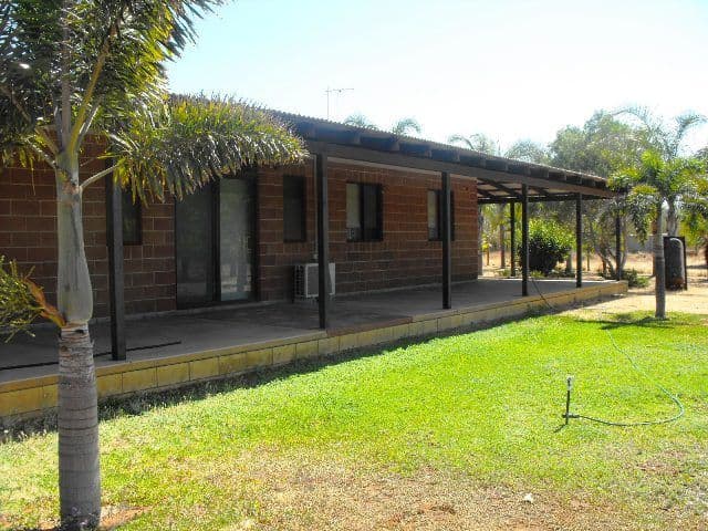 18 Glaris Street, CARNARVON WA 6701, Carnarvon - Thumbnail 3